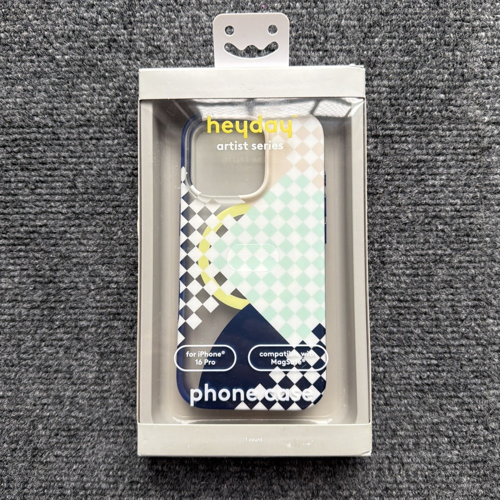 heyday Artist Series Colab w Marvin Chang MagSafe Phone Case for iPhone 16 Pro
